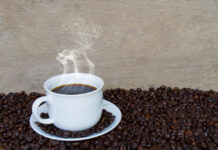 Café “ralo” e sem aroma: causas e como recuperar o sabor