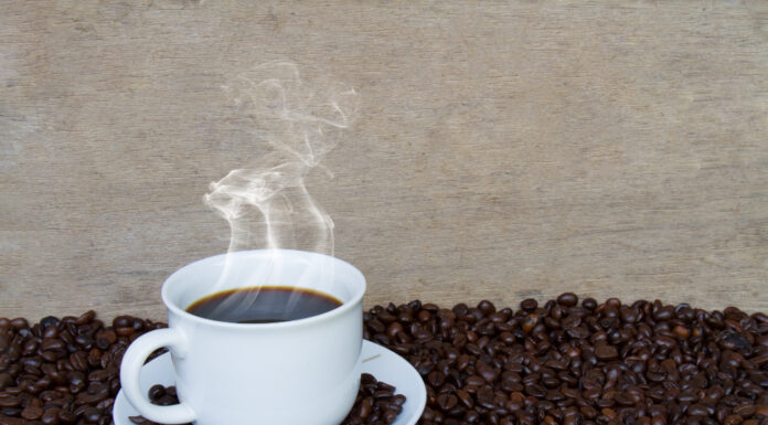 Café “ralo” e sem aroma: causas e como recuperar o sabor